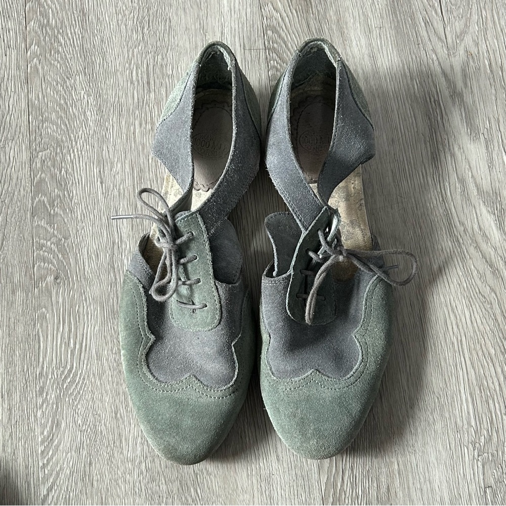 Wolverine 1000 Mile Runs Small Doris lace up oxfords